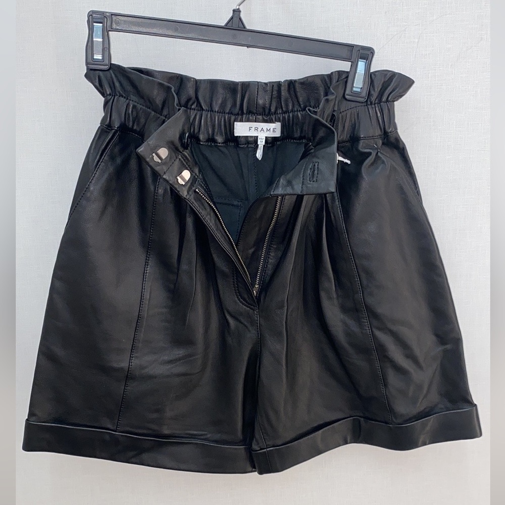 Frame leather high waisted shorts size XS /25